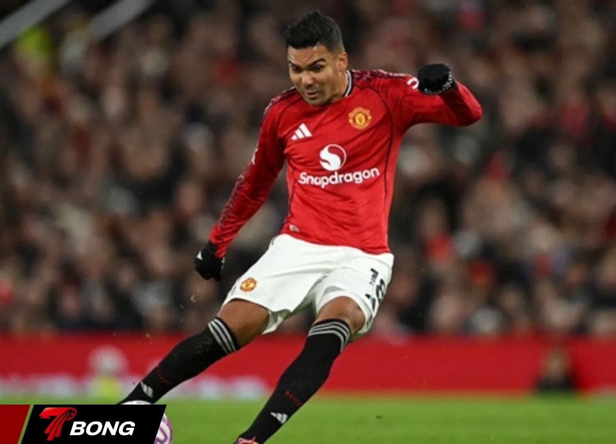 khoảnh khắc tỏa sáng của Casemiro tại phút 45+9